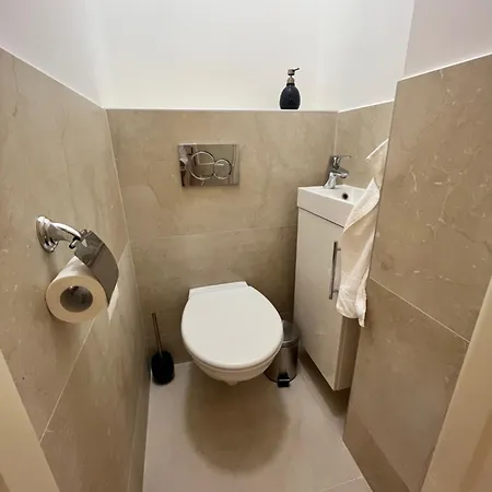 Ady1 Апартаменты *